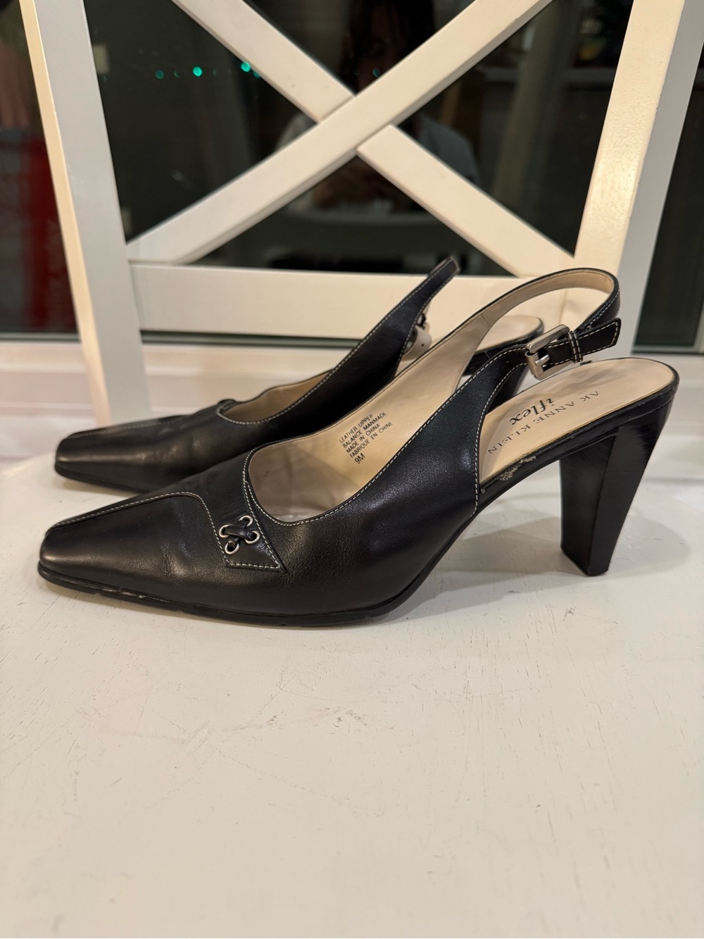 Anne Klein iFlex Black Leather Slingback Pumps Square Toe Thin Block Heel 9M